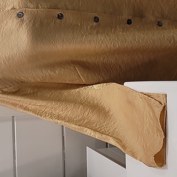 Elegant Vintage Shiny Lightweight Blouse - Picture 4 of 14